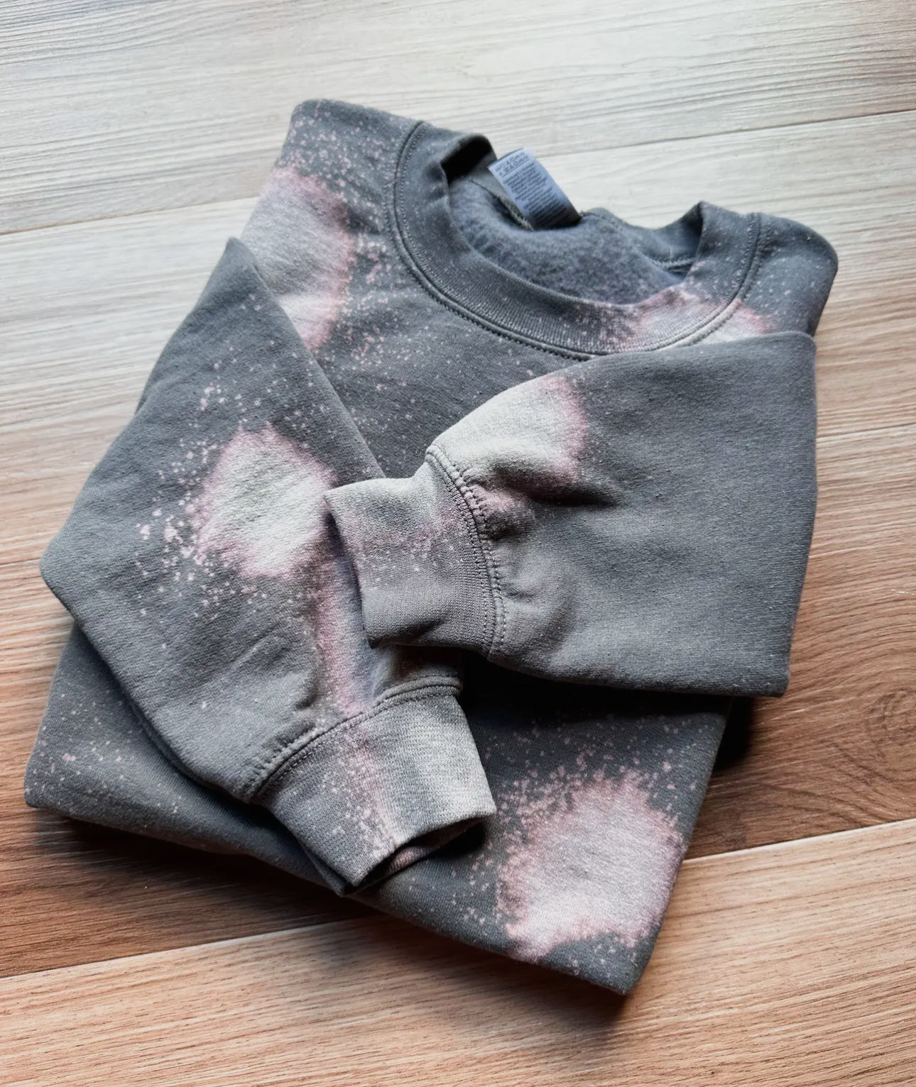 BLEACHED SWEATSHIRTS