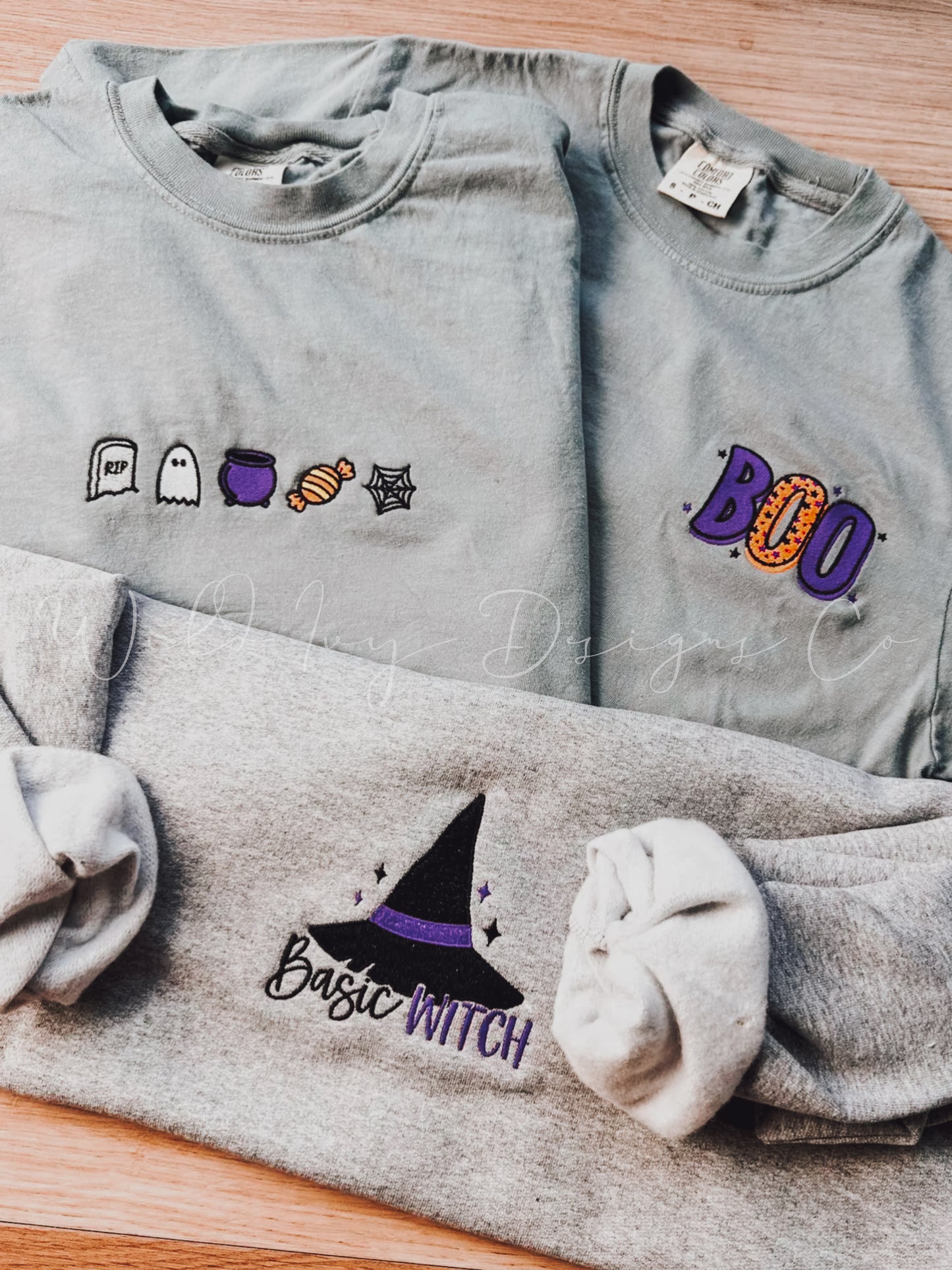 Basic Witch Sweatshirt