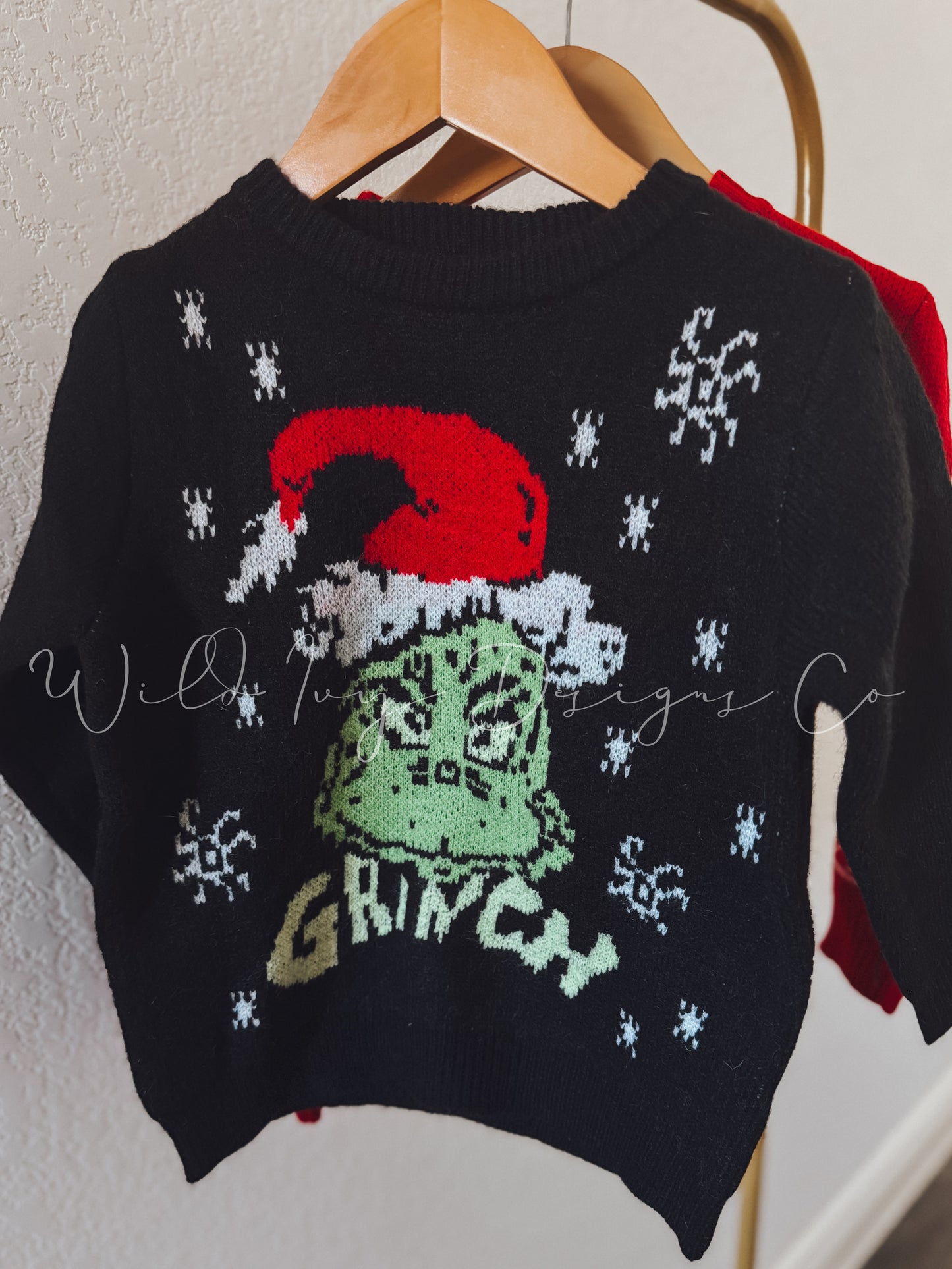 Christmas Sweaters (4 OPTIONS)